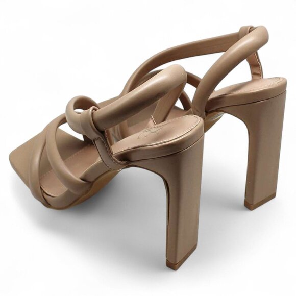 New York & Company Sandals: Elevate Your Style with Urban Chic - Picture 7 of 8